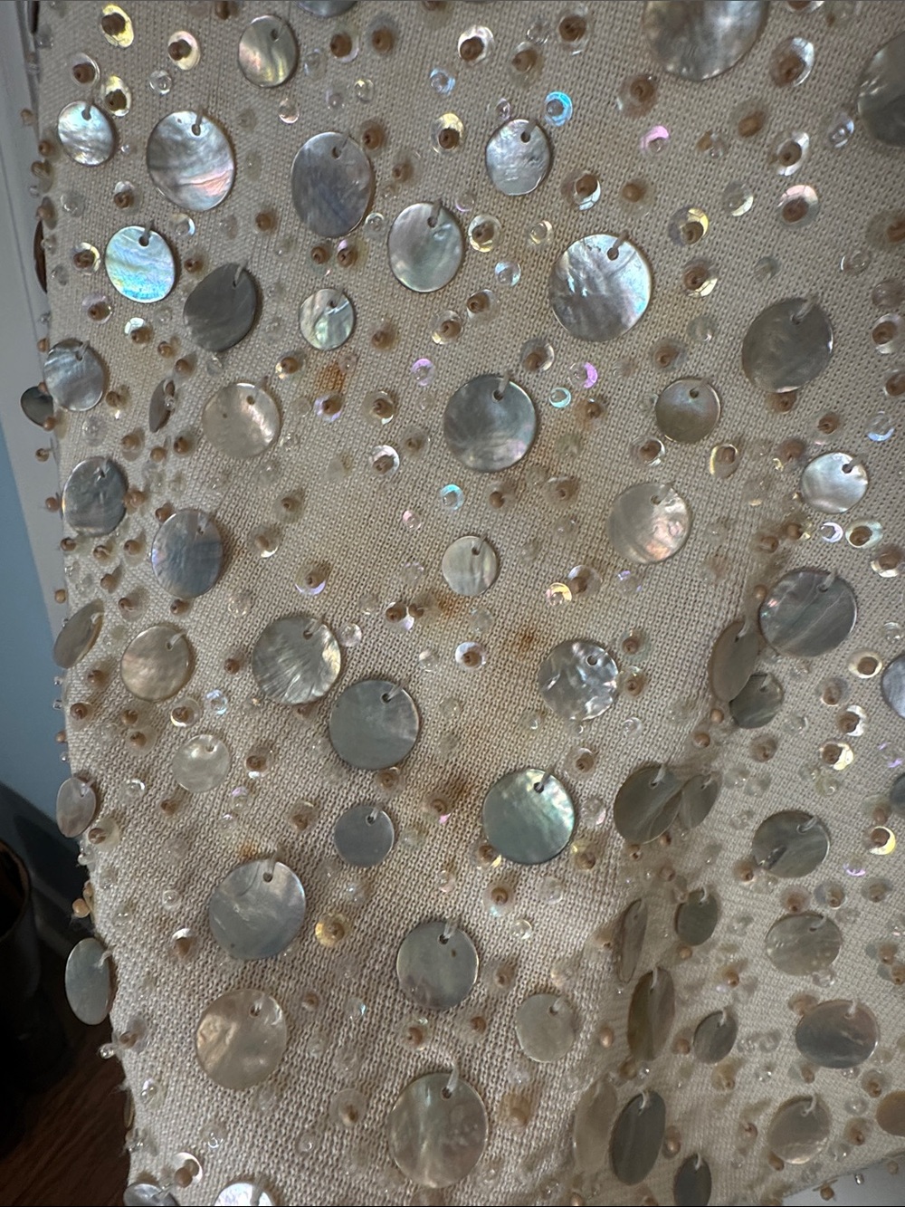 Dué Per Dué Silk and Mother of Pearl and Beaded Top - Picture 7 of 7